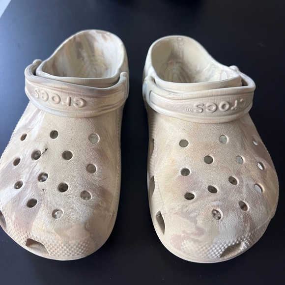 Crocs - Picture 6 of 8